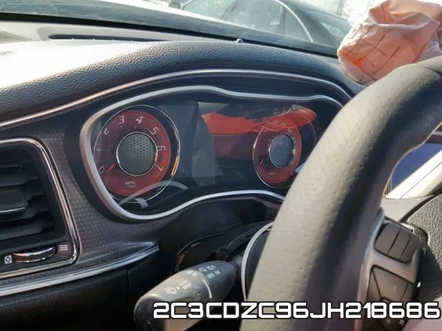 2C3CDZC96JH218686 фото 8