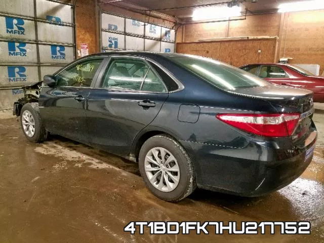 4T1BD1FK7HU217752 фото 4