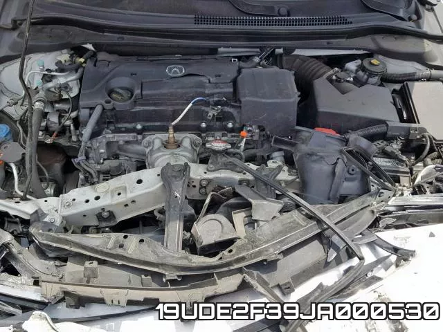 19UDE2F39JA000530 фото 8