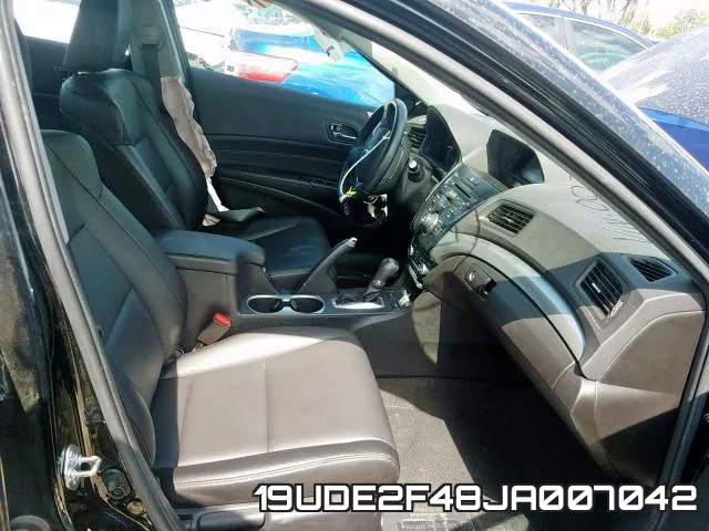 19UDE2F48JA007042 фото 6