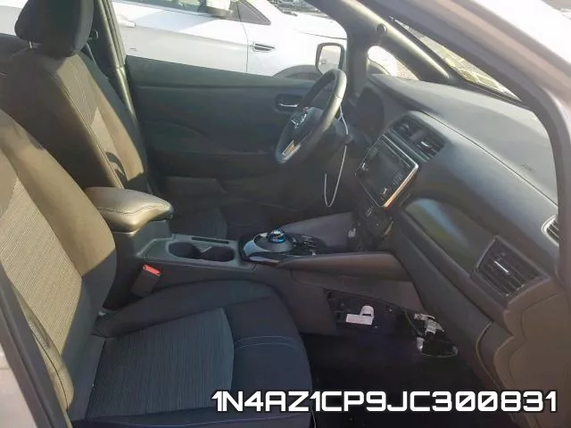 1N4AZ1CP9JC300831 фото 6