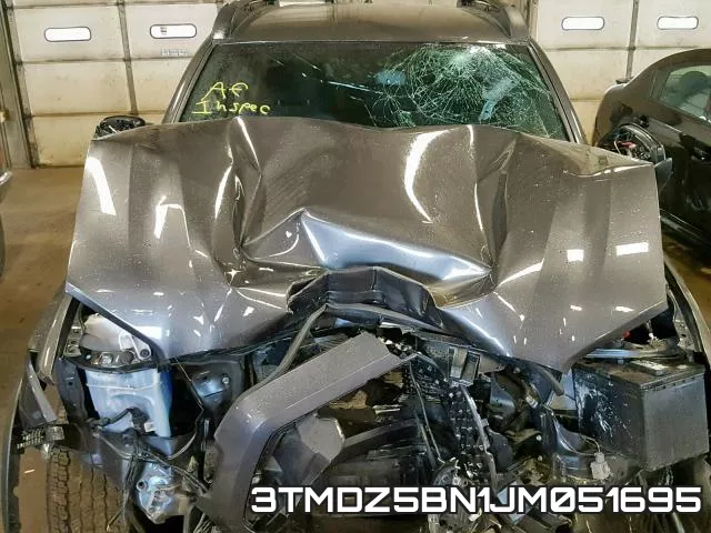 3TMDZ5BN1JM051695 фото 8