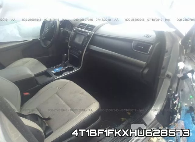 4T1BF1FKXHU628573 фото 6