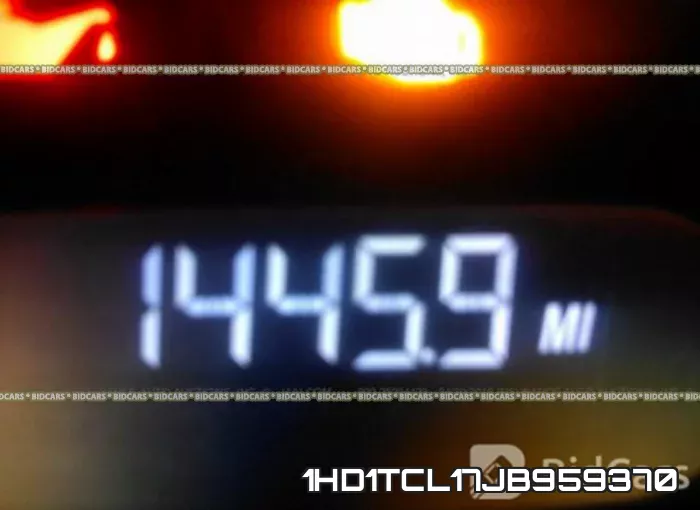 1HD1TCL17JB959370 фото 8