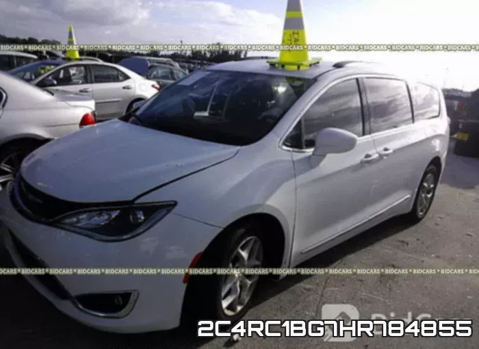 2C4RC1BG7HR784855 фото 3