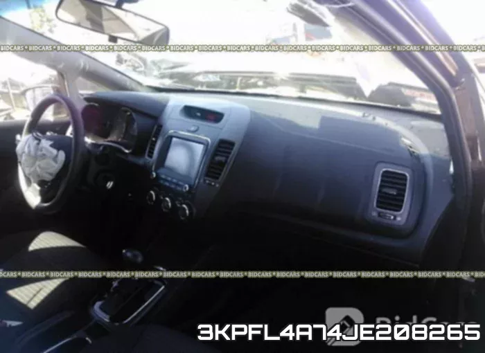 3KPFL4A74JE208265 фото 6