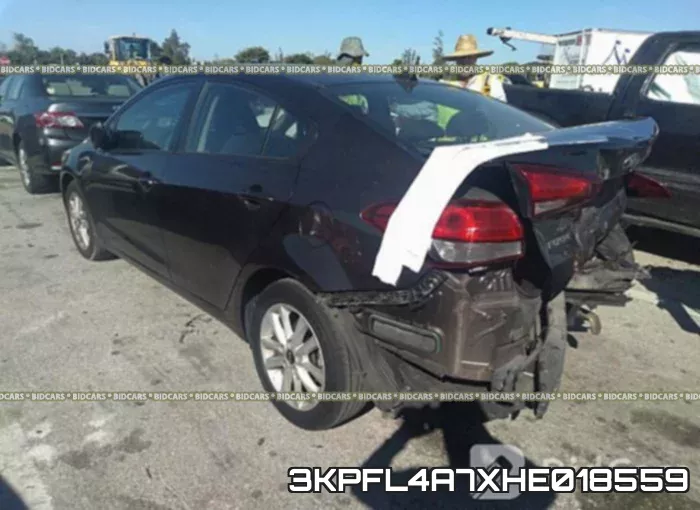 3KPFL4A7XHE018559 фото 4