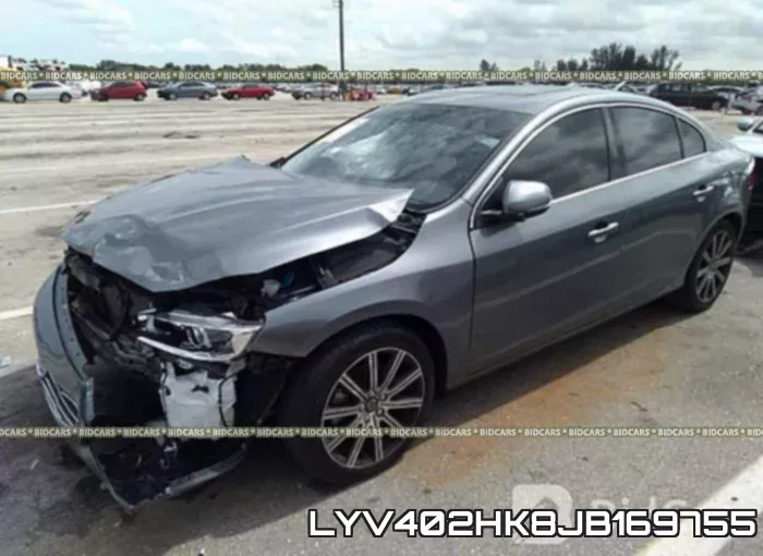 LYV402HK8JB169755 фото 3