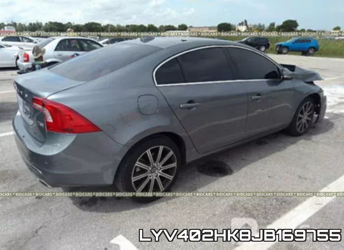 LYV402HK8JB169755 фото 5