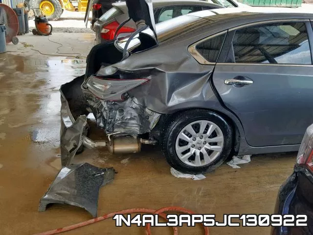 1N4AL3AP5JC130922 фото 10