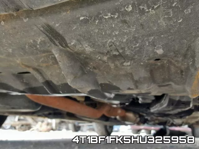 4T1BF1FK5HU325958 фото 10