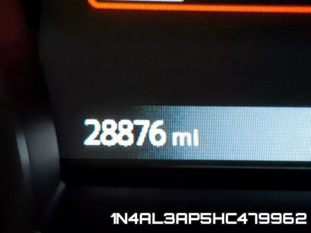 1N4AL3AP5HC479962 фото 9