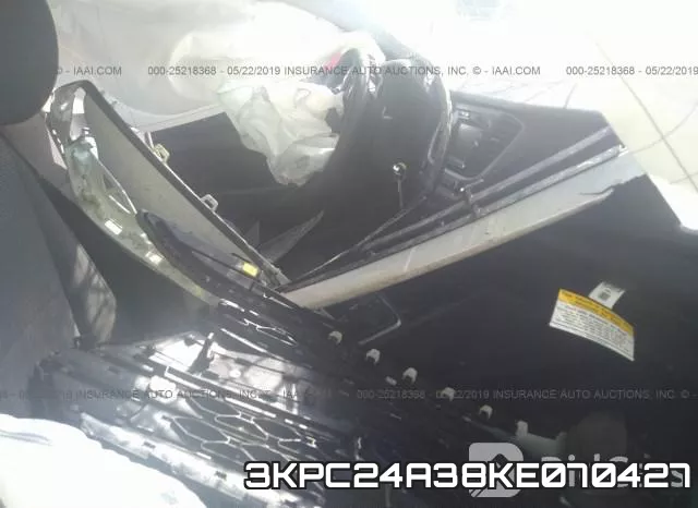 3KPC24A38KE070427 фото 6