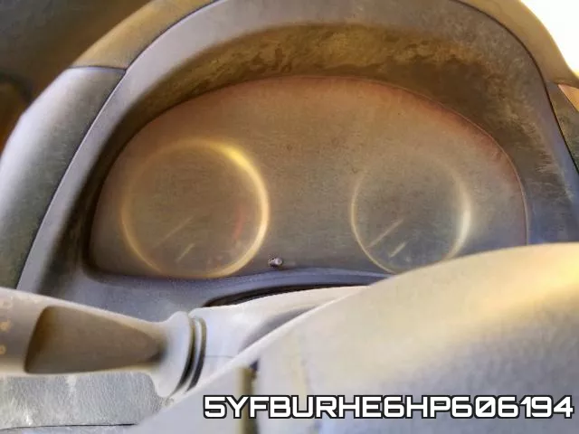 5YFBURHE6HP606194 фото 9
