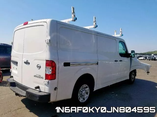 1N6AF0KY0JN804595 фото 5