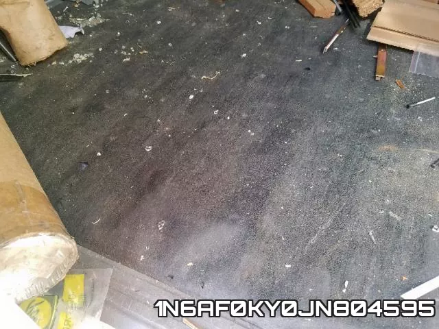 1N6AF0KY0JN804595 фото 7