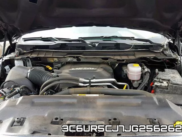 3C6UR5CJ7JG256262 фото 8
