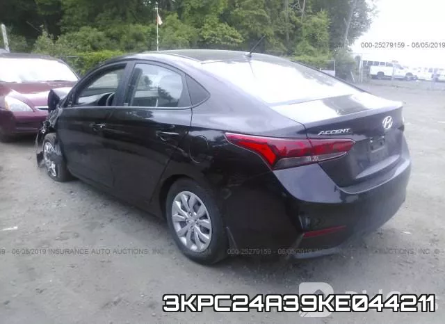 3KPC24A39KE044211 фото 4