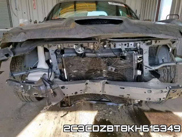 2C3CDZBT8KH616349 фото 10