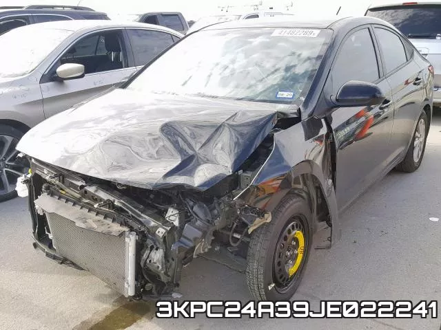 3KPC24A39JE022241 фото 3