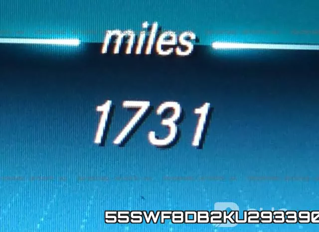 55SWF8DB2KU293390 фото 8