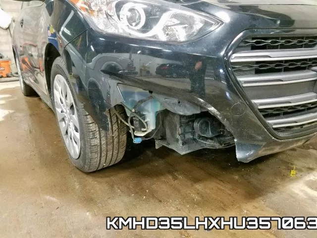 KMHD35LHXHU357063 фото 10