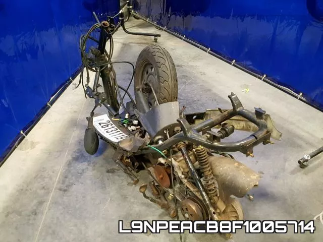 L9NPEACB8F1005714 фото 4