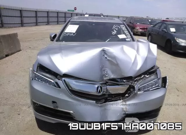19UUB1F57HA007085 фото 7