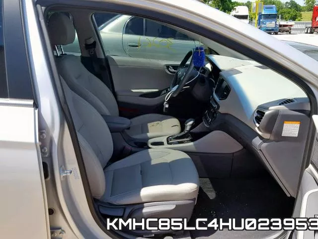 KMHC85LC4HU023953 фото 6