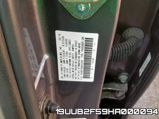19UUB2F59HA000094 фото 2