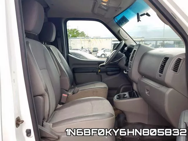1N6BF0KY6HN805832 фото 6