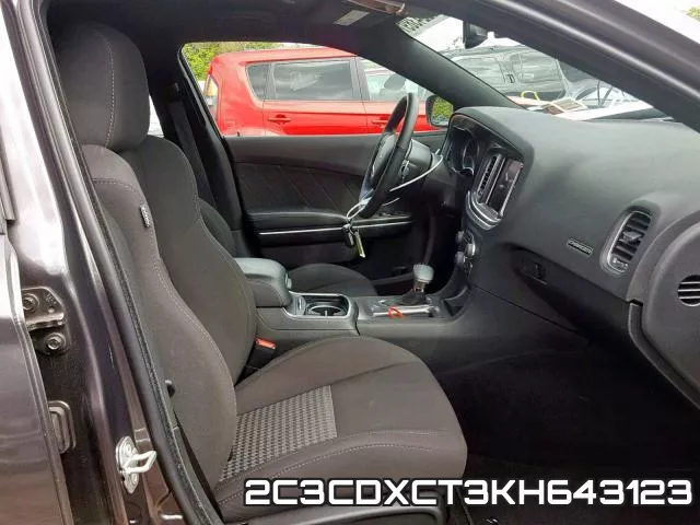 2C3CDXCT3KH643123 фото 6