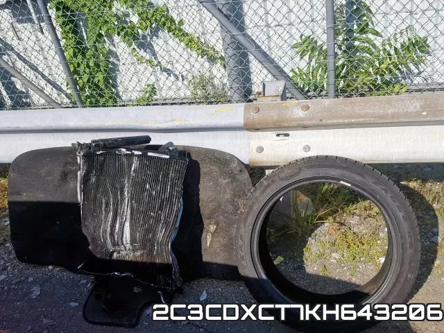 2C3CDXCT7KH643206 фото 10
