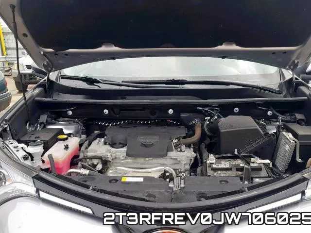 2T3RFREV0JW706025 фото 8