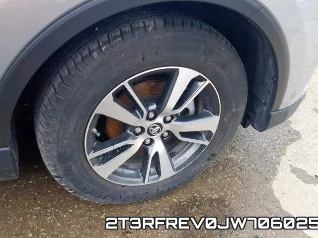 2T3RFREV0JW706025 фото 10