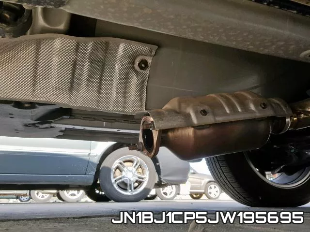 JN1BJ1CP5JW195695 фото 10