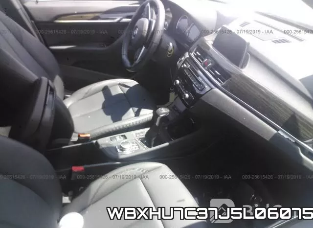 WBXHU7C37J5L06075 фото 6