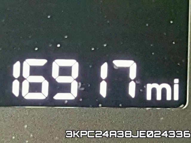 3KPC24A38JE024336 фото 9