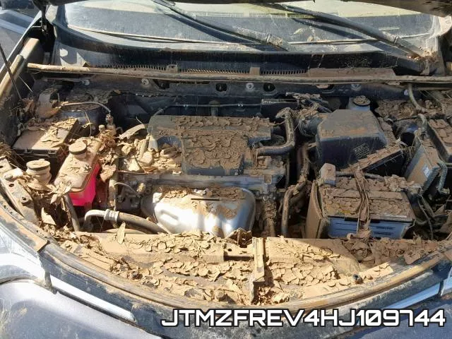 JTMZFREV4HJ109744 фото 8
