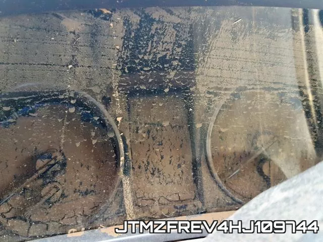 JTMZFREV4HJ109744 фото 9