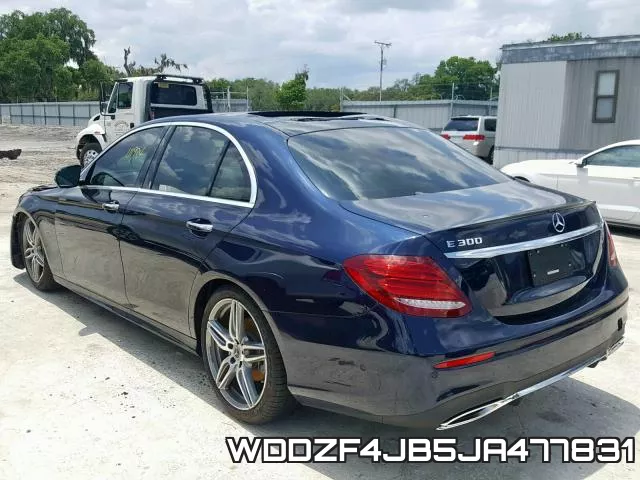 WDDZF4JB5JA477831 фото 4