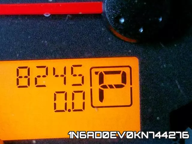 1N6AD0EV0KN744276 фото 9