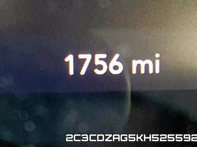 2C3CDZAG5KH525592 фото 9