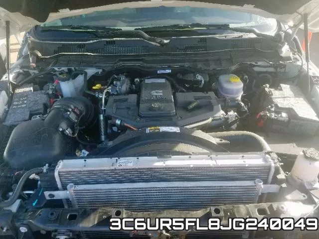 3C6UR5FL8JG240049 фото 8