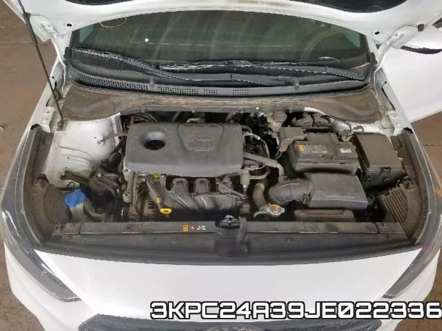 3KPC24A39JE022336 фото 8