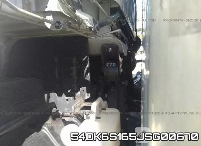 54DK6S165JSG00670 фото 2