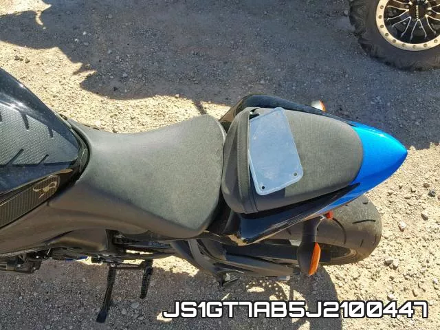 JS1GT7AB5J2100447 фото 7