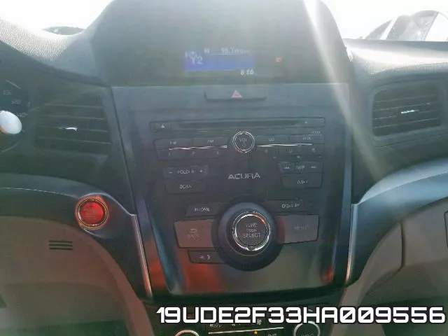 19UDE2F33HA009556 фото 10