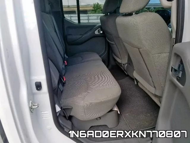 1N6AD0ERXKN770807 фото 7