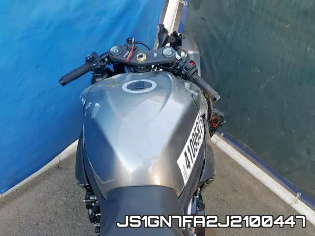 JS1GN7FA2J2100447 фото 6